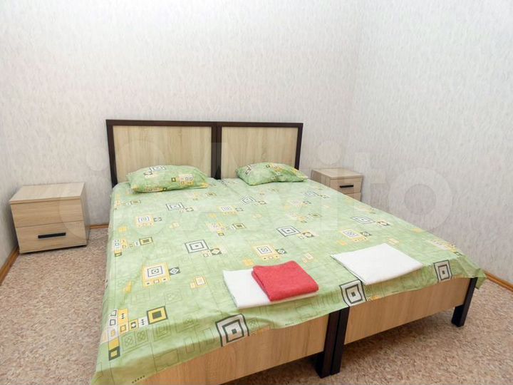 Комната 35 м², 1/4 эт.