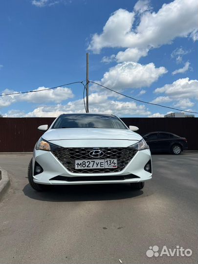 Аренда Авто под Такси на Газу Hyundai Solaris