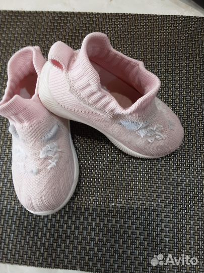 Кроссовки,туфельки для девочки 22р