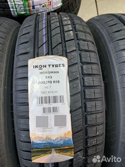 Ikon Tyres Nordman SX3 205/70 R15 96T