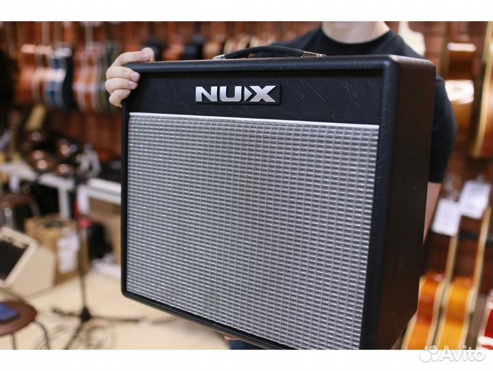 Nux Mighty-40BT Цифровой комбоусилитель 40Вт для э