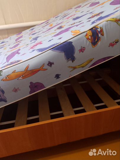 Кровать матрац