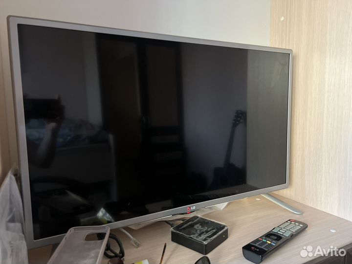 Телевизор lg SMART tv 32