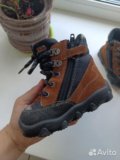Ботинки осенние 22 для мальчика