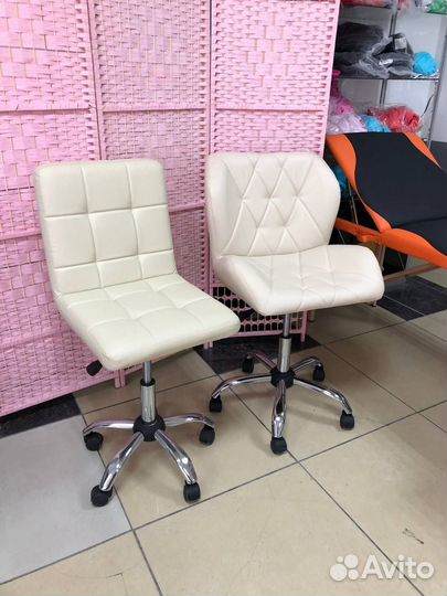 Стул для мастера ресниц