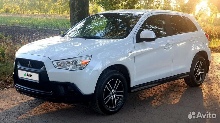 Mitsubishi ASX, 2011