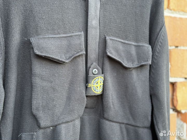 Чёрный плотный свитер Stone Island