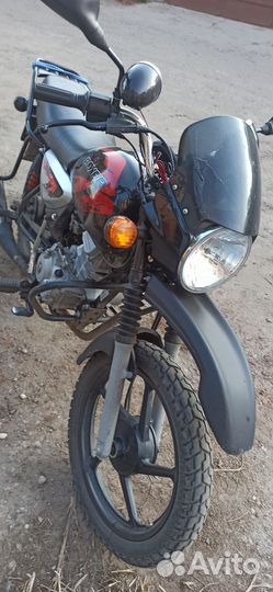 Мотоцикл Bajaj boxer 125
