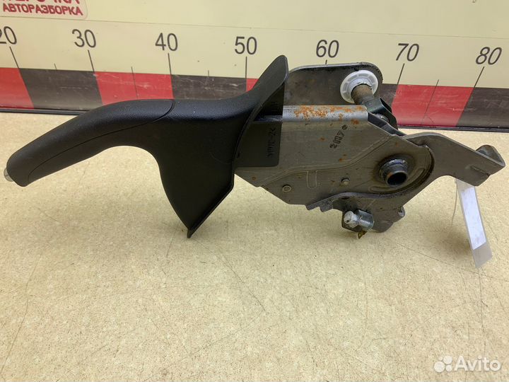 Рычаг ручника Хюндай ix35