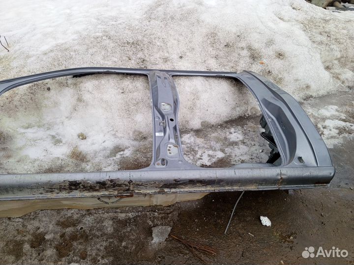 Порог левый Mazda BT-50