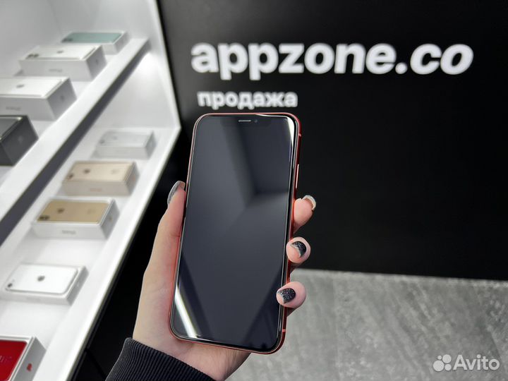 iPhone Xr, 64 ГБ
