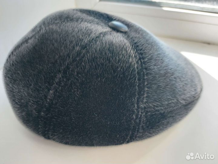 Новая меховая мужская кепка