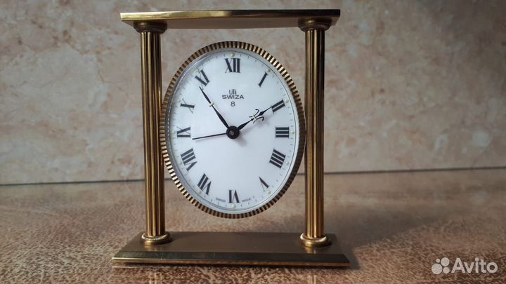 Часы механические настольные swiza