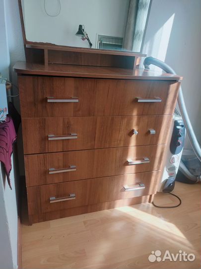 Шкафы и комоды бу