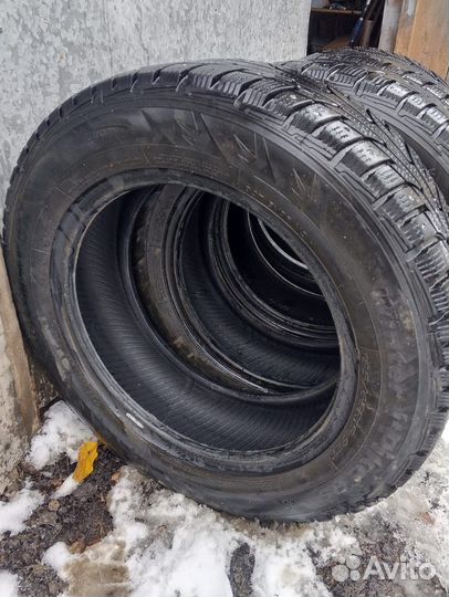 Hankook Winter I'Pike 185/65 R15