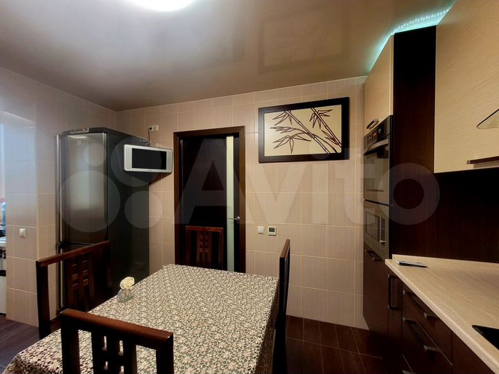 3-к. квартира, 86,2 м², 4/10 эт.