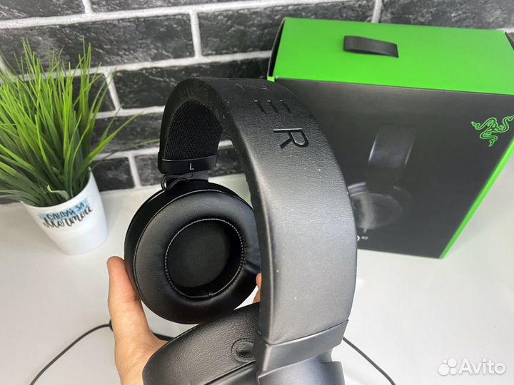 Игровая гарнитура Razer Kraken PRO v2 (новые)