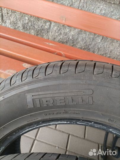 Шины бу летние 215/65 R17