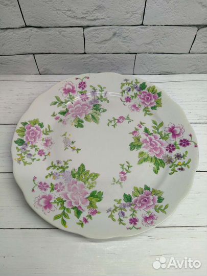 Фарфоровое блюдо большое