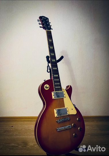 Электрогитара les paul