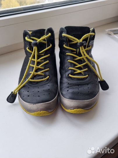 Ботинки ecco р 32