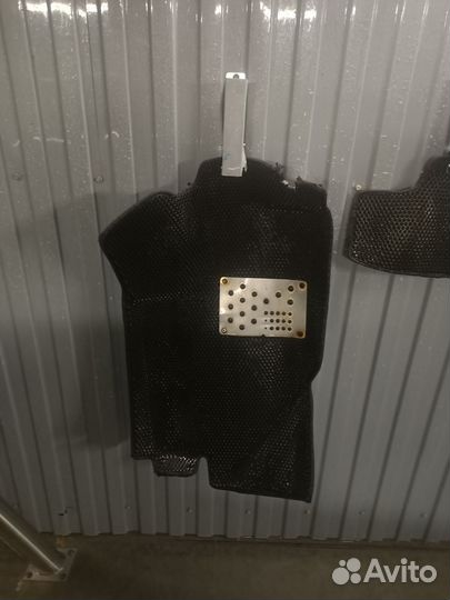 Эво коврики для автомобиля гранта