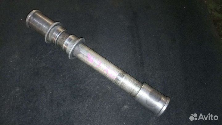 Ось передняя Kawasaki ZX6R 98-99