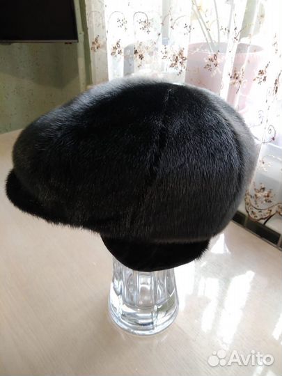 Меховая мужская кепка