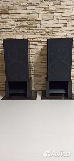 Yamaha ns-200m