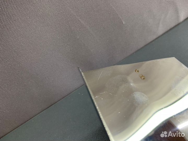 Держатель для туалетной бумаги с полкой для мобиль