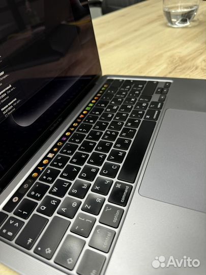 Macbook pro 13 2020 touch bar 512