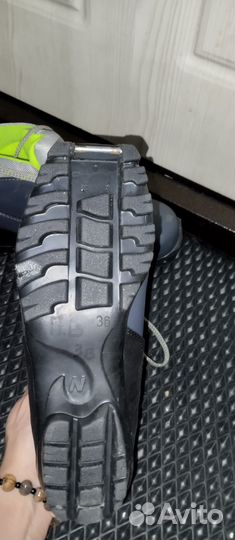 Лыжные ботинки