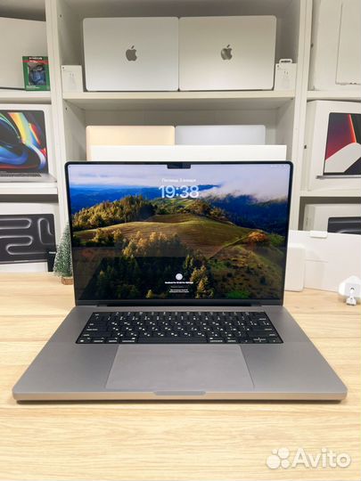 MacBook Pro 16 M2 Pro 16gb 512gb новье