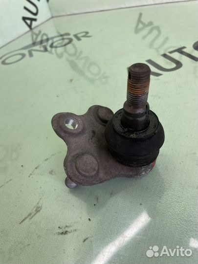 Шаровая опора toyota rav 4 xa50