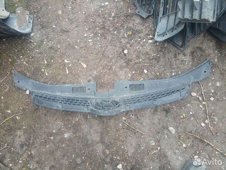 Решетка радиатора Hyundai I-30 JD 1.4 2007-2012