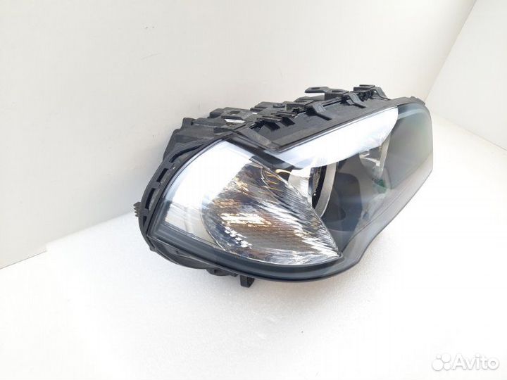 Фара Bmw X3 E83 2006-2011