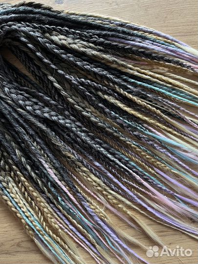 Де дреды черные обмре с косичками