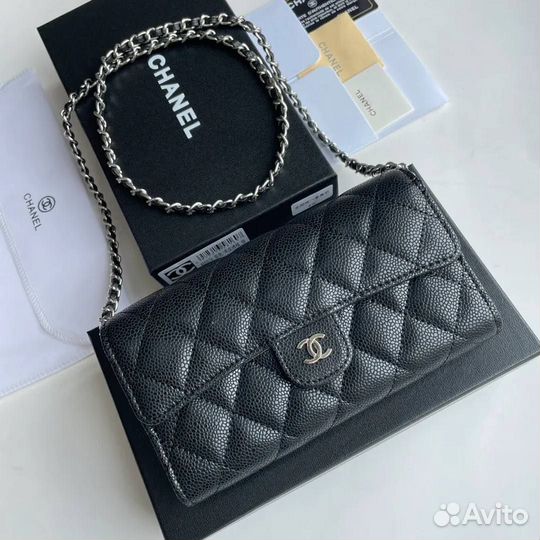 Новинки Chanel клатчи