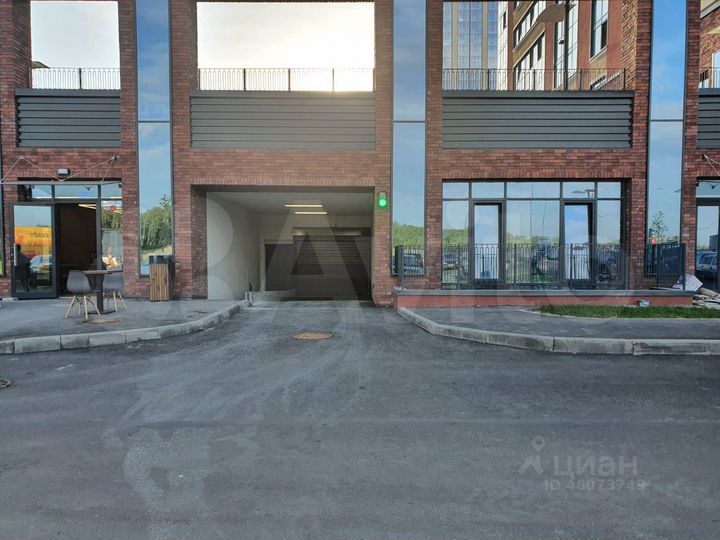 Машиноместо, 13 м²
