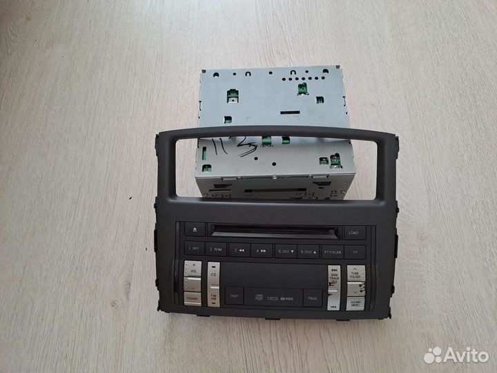 Штатное гу MMC Pajero 4