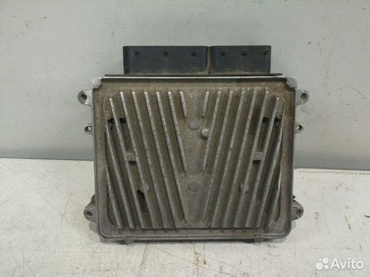 Блок управления двигателем Mercedes-Benz C-Class