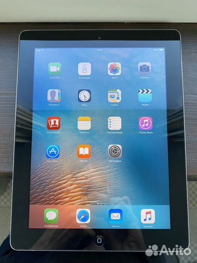 Apple iPad 2 16GB Black WiFi mc769ll/A