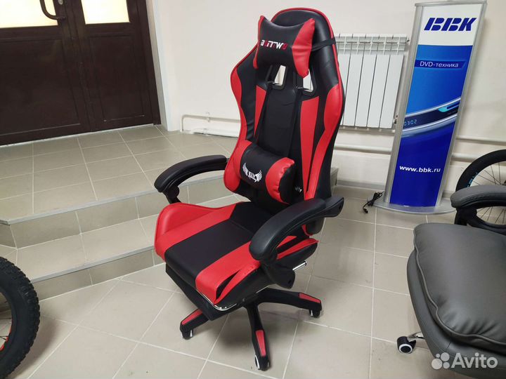 Новое игровое кресло Domtwo с подставкой для ног