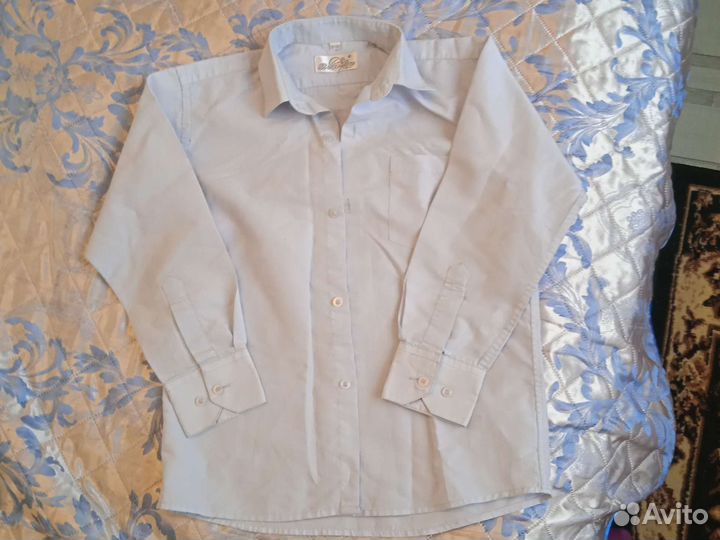 26.Рубашка школьная р. 122-124