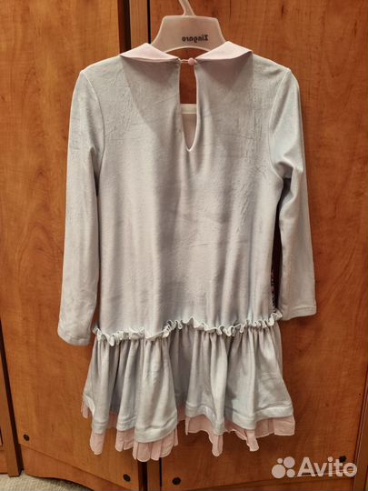 Очень красивое платье для девочки 128-134