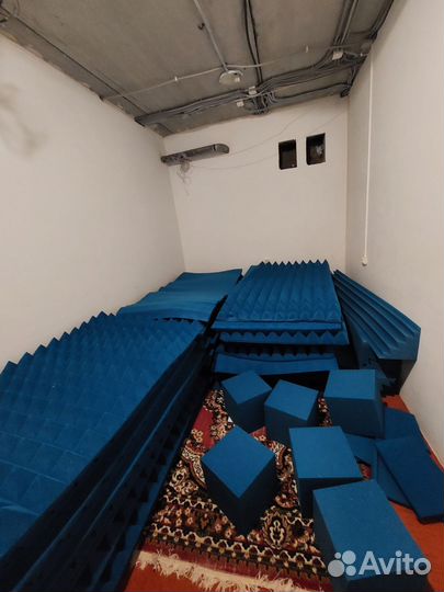 Акустический поролон пирамида 100