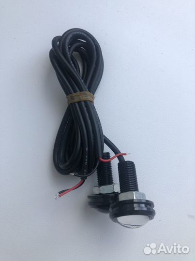 Дополнительные сигналы заднего хода