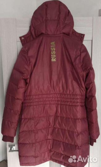 Пуховик женский 