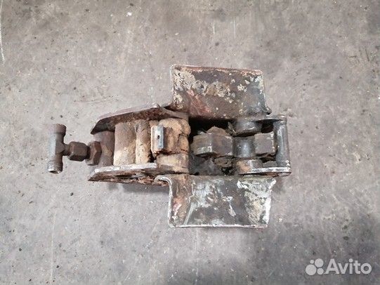 Замок кабины volvo FH