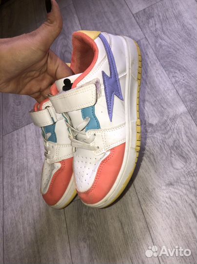 Кроссовки 33р для девочек
